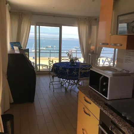 Apartment Perreire Premiere Ligne Les Pieds Dans L Eau Vue Magnifique Sur Le Bassin Arcachon