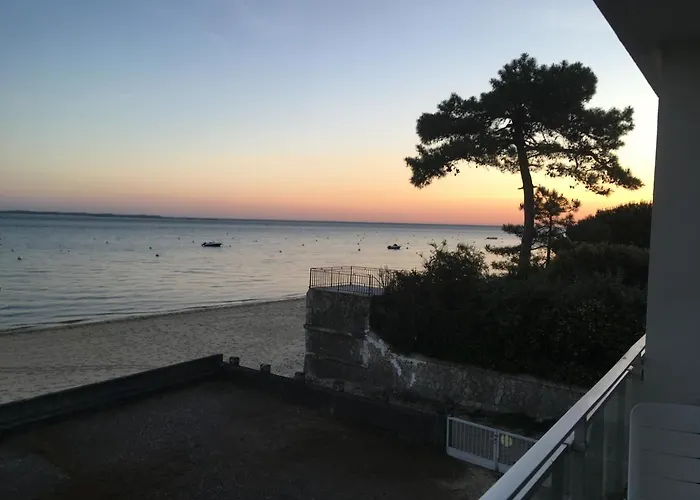 Perreire Premiere Ligne Les Pieds Dans L Eau Vue Magnifique Sur Le Bassin Apartamento Arcachon