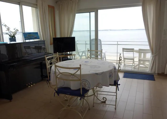 Apartamento Perreire Premiere Ligne Les Pieds Dans L Eau Vue Magnifique Sur Le Bassin Arcachon